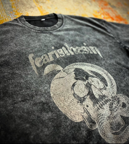 OVERSIZED SNOW-WASHED "APPLE SKULL" TEE (BLACK)